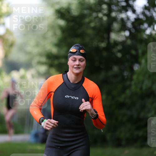15.06.2025 - 7 Türme Triathlon Michael Strokosch http://msf.ph/oto/7955379 15.06.2025 12:32:51 Schwimmen 447, 472, 486, 660 meine-sportfotos.de