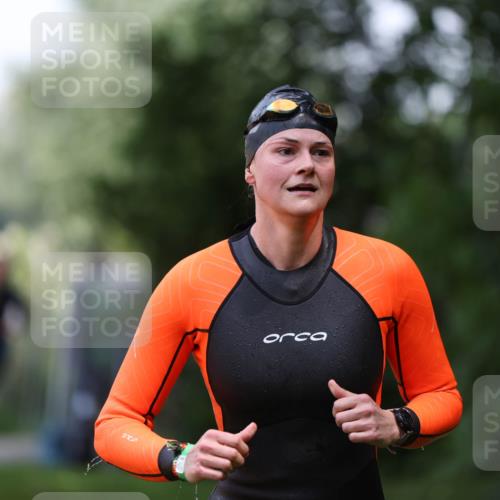 15.06.2025 - 7 Türme Triathlon Michael Strokosch http://msf.ph/oto/7955397 15.06.2025 12:32:52 Schwimmen 447, 472, 486, 529, 660 meine-sportfotos.de