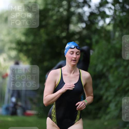 15.06.2025 - 7 Türme Triathlon Michael Strokosch http://msf.ph/oto/7955435 15.06.2025 12:32:57 Schwimmen 401, 428, 447, 472, 486, 529, 650, 660 meine-sportfotos.de