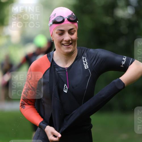 15.06.2025 - 7 Türme Triathlon Michael Strokosch http://msf.ph/oto/7955496 15.06.2025 12:33:06 Schwimmen 381, 382, 401, 428, 447, 472, 486, 529, 650 meine-sportfotos.de