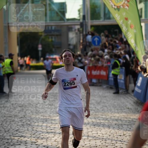 13.06.2025 - Holstenköstenlauf Felixshl http://msf.ph/oto/7955618 13.06.2025 19:46:13 Laufen 2265, 3879 meine-sportfotos.de
