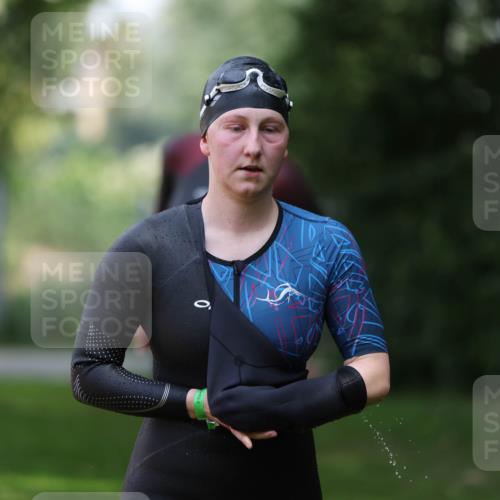 15.06.2025 - 7 Türme Triathlon Michael Strokosch http://msf.ph/oto/7955644 15.06.2025 12:33:26 Schwimmen 381, 382, 391, 401, 415, 428, 433, 601, 675 meine-sportfotos.de