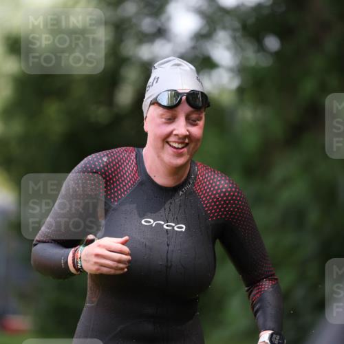 15.06.2025 - 7 Türme Triathlon Michael Strokosch http://msf.ph/oto/7955657 15.06.2025 12:33:28 Schwimmen 381, 382, 391, 415, 433, 601, 667, 675 meine-sportfotos.de