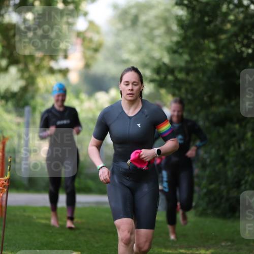 15.06.2025 - 7 Türme Triathlon Michael Strokosch http://msf.ph/oto/7955676 15.06.2025 12:33:36 Schwimmen 391, 415, 433, 601, 667, 675 meine-sportfotos.de