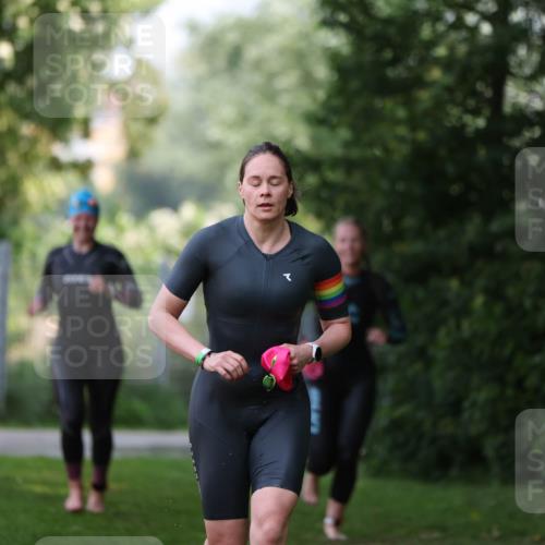 15.06.2025 - 7 Türme Triathlon Michael Strokosch http://msf.ph/oto/7955682 15.06.2025 12:33:37 Schwimmen 391, 415, 433, 601, 667, 675 meine-sportfotos.de