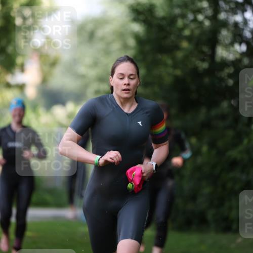15.06.2025 - 7 Türme Triathlon Michael Strokosch http://msf.ph/oto/7955684 15.06.2025 12:33:37 Schwimmen 391, 415, 433, 601, 667, 675 meine-sportfotos.de