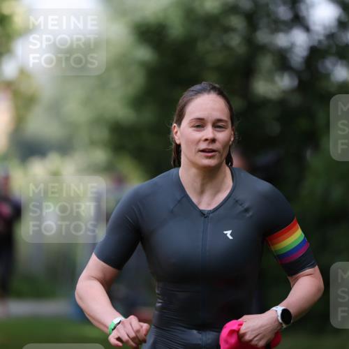 15.06.2025 - 7 Türme Triathlon Michael Strokosch http://msf.ph/oto/7955698 15.06.2025 12:33:38 Schwimmen 391, 415, 433, 667, 675 meine-sportfotos.de