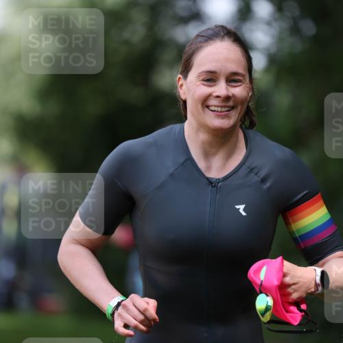 15.06.2025 - 7 Türme Triathlon Michael Strokosch http://msf.ph/oto/7955707 15.06.2025 12:33:39 Schwimmen 391, 415, 433, 667, 675 meine-sportfotos.de