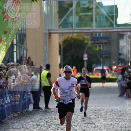 13.06.2025 - Holstenköstenlauf Felixshl http://msf.ph/oto/7955735 13.06.2025 19:46:20 Laufen 3738, 3971 meine-sportfotos.de