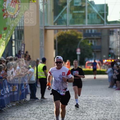 13.06.2025 - Holstenköstenlauf Felixshl http://msf.ph/oto/7955745 13.06.2025 19:46:20 Laufen 3738, 3971 meine-sportfotos.de