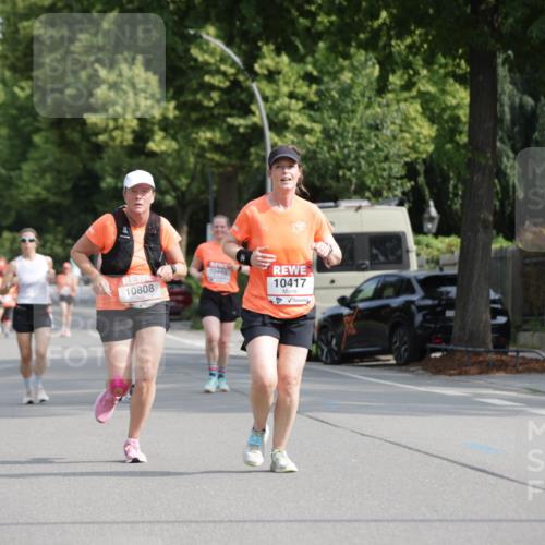 15.06.2025 - REWE Women's Run Jannik Wohlers http://msf.ph/oto/7955848 15.06.2025 08:51:24 Laufen 10443, 10808, 10417 meine-sportfotos.de