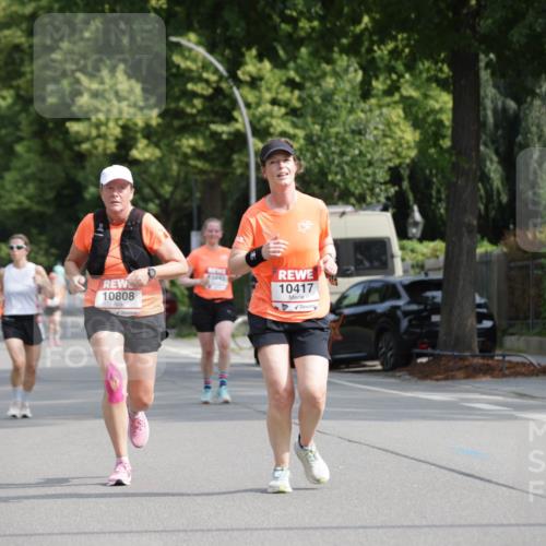 15.06.2025 - REWE Women's Run Jannik Wohlers http://msf.ph/oto/7955870 15.06.2025 08:51:24 Laufen 0443, 10808, 10417 meine-sportfotos.de