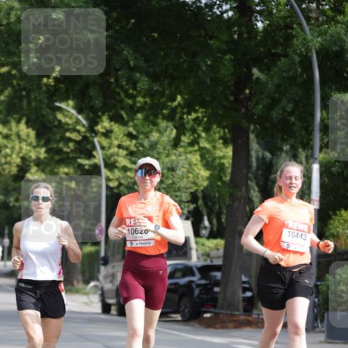 15.06.2025 - REWE Women's Run Jannik Wohlers http://msf.ph/oto/7955926 15.06.2025 08:51:29 Laufen 10620, 10443 meine-sportfotos.de