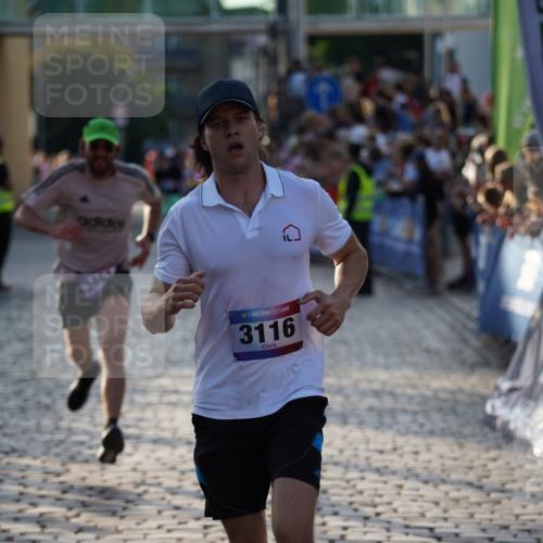 13.06.2025 - Holstenköstenlauf Felixshl http://msf.ph/oto/7955948 13.06.2025 19:46:42 Laufen 2461, 2568, 3116, 3706 meine-sportfotos.de