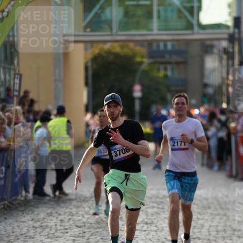 13.06.2025 - Holstenköstenlauf Felixshl http://msf.ph/oto/7956049 13.06.2025 19:46:48 Laufen 2171, 2461, 2632, 3706 meine-sportfotos.de