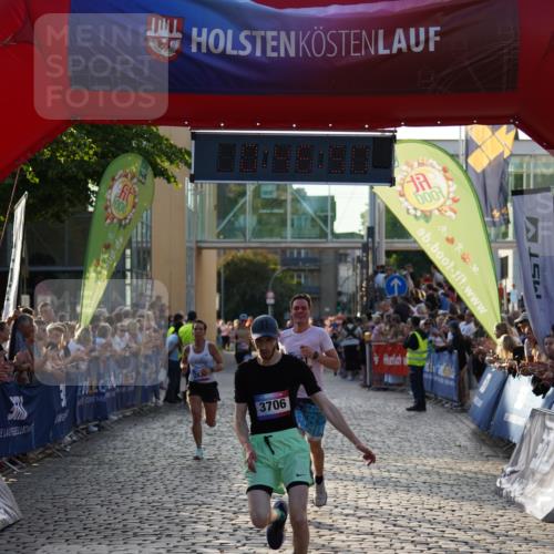 13.06.2025 - Holstenköstenlauf Felixshl http://msf.ph/oto/7956090 13.06.2025 19:46:50 Laufen 2171, 2632, 3706 meine-sportfotos.de