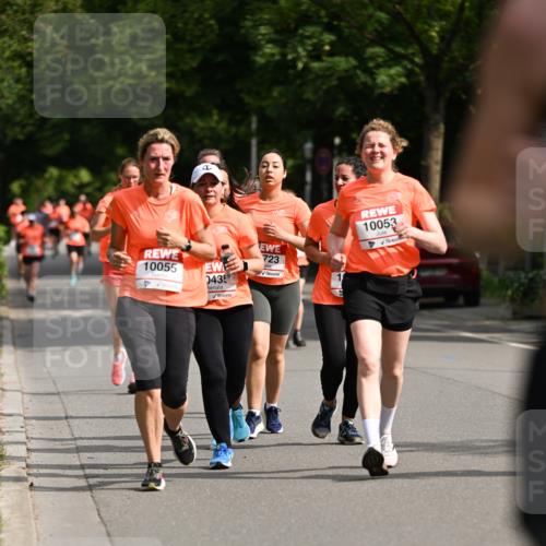 15.06.2025 - REWE Women's Run Dr. Thomas Lammeyer http://msf.ph/oto/7956118 15.06.2025 09:46:21 Laufen 10055, 10053 meine-sportfotos.de