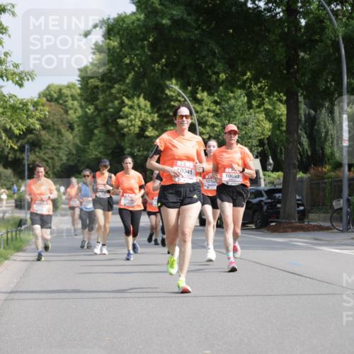 15.06.2025 - REWE Women's Run Jannik Wohlers http://msf.ph/oto/7956119 15.06.2025 08:51:42 Laufen 10123, 1082, 0341, 1086, 10693 meine-sportfotos.de