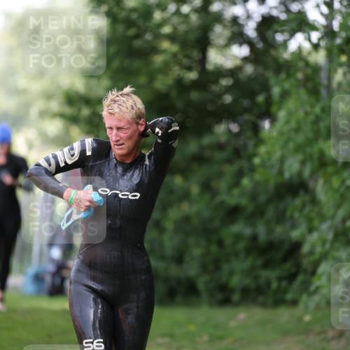 15.06.2025 - 7 Türme Triathlon Michael Strokosch http://msf.ph/oto/7956120 15.06.2025 12:35:12 Schwimmen 420, 532, 533 meine-sportfotos.de
