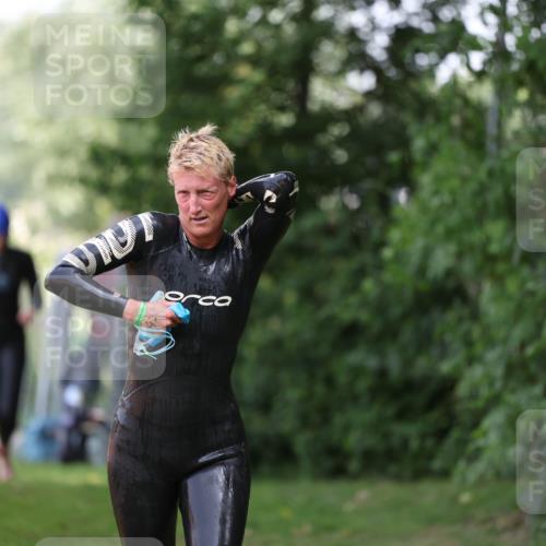 15.06.2025 - 7 Türme Triathlon Michael Strokosch http://msf.ph/oto/7956123 15.06.2025 12:35:12 Schwimmen 420, 532, 533 meine-sportfotos.de