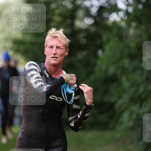 15.06.2025 - 7 Türme Triathlon Michael Strokosch http://msf.ph/oto/7956138 15.06.2025 12:35:14 Schwimmen 408, 420, 532, 533 meine-sportfotos.de