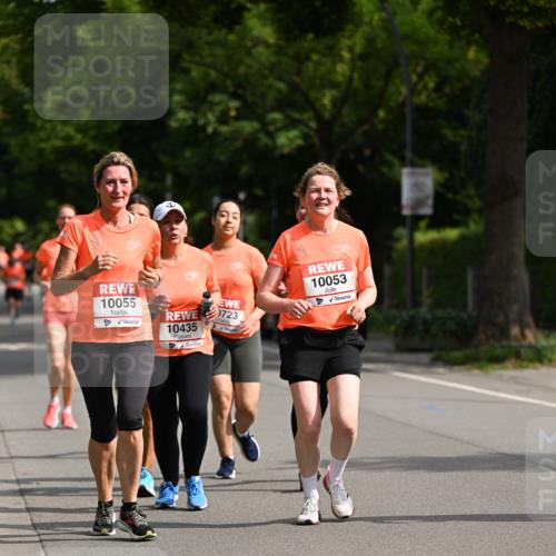 15.06.2025 - REWE Women's Run Dr. Thomas Lammeyer http://msf.ph/oto/7956142 15.06.2025 09:46:22 Laufen 10055, 0723, 10435, 10053 meine-sportfotos.de