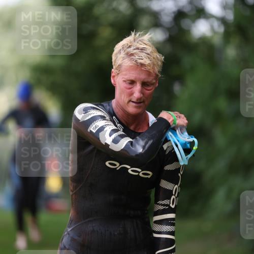 15.06.2025 - 7 Türme Triathlon Michael Strokosch http://msf.ph/oto/7956144 15.06.2025 12:35:14 Schwimmen 408, 420, 532, 533 meine-sportfotos.de
