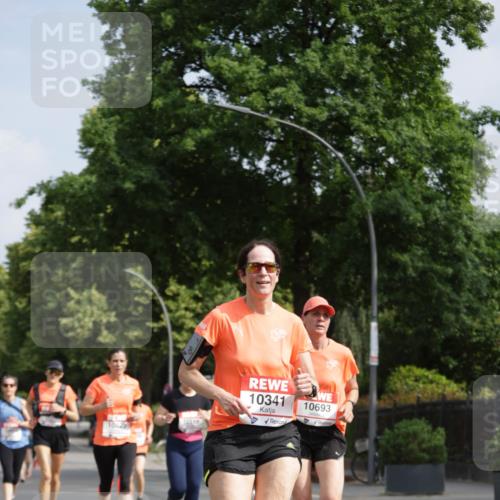15.06.2025 - REWE Women's Run Jannik Wohlers http://msf.ph/oto/7956159 15.06.2025 08:51:43 Laufen 1082, 10341, 10693 meine-sportfotos.de