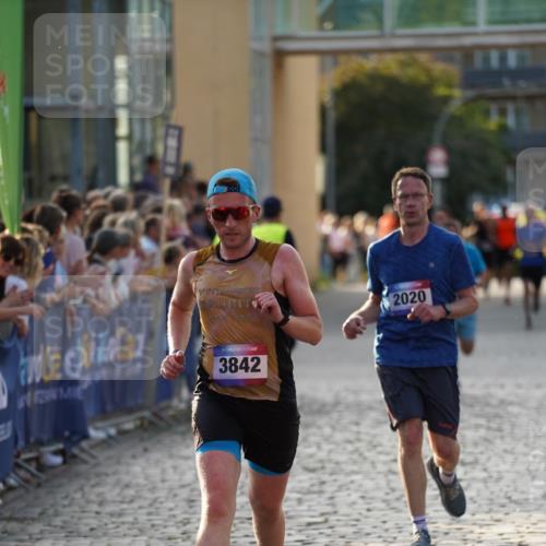 13.06.2025 - Holstenköstenlauf Felixshl http://msf.ph/oto/7956190 13.06.2025 19:46:58 Laufen 2020, 2156, 2468, 3842 meine-sportfotos.de