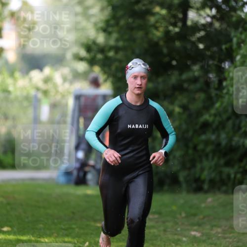 15.06.2025 - 7 Türme Triathlon Michael Strokosch http://msf.ph/oto/7956216 15.06.2025 12:35:32 Schwimmen 408, 532 meine-sportfotos.de