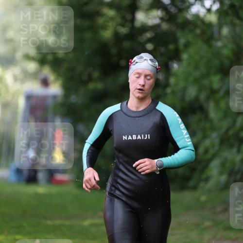 15.06.2025 - 7 Türme Triathlon Michael Strokosch http://msf.ph/oto/7956232 15.06.2025 12:35:33 Schwimmen 408 meine-sportfotos.de