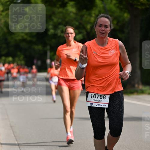 15.06.2025 - REWE Women's Run Dr. Thomas Lammeyer http://msf.ph/oto/7956249 15.06.2025 09:46:26 Laufen 10788 meine-sportfotos.de