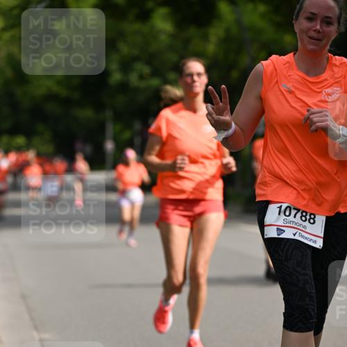 15.06.2025 - REWE Women's Run Dr. Thomas Lammeyer http://msf.ph/oto/7956252 15.06.2025 09:46:27 Laufen 10788 meine-sportfotos.de