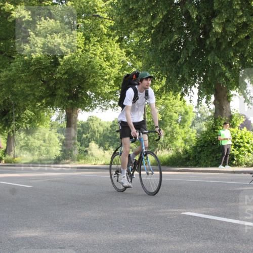 15.06.2025 - 7 Türme Triathlon Yannick Fuchs http://msf.ph/oto/7956265 15.06.2025 09:05:22 Radfahren  meine-sportfotos.de