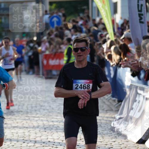 13.06.2025 - Holstenköstenlauf Felixshl http://msf.ph/oto/7956287 13.06.2025 19:47:04 Laufen 2020, 2156, 2468, 2881, 3225 meine-sportfotos.de