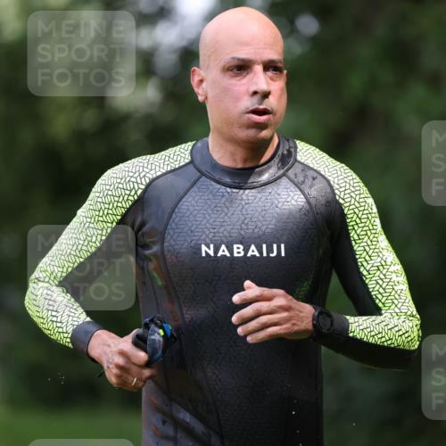 15.06.2025 - 7 Türme Triathlon Michael Strokosch http://msf.ph/oto/7956327 15.06.2025 12:36:00 Schwimmen 555, 593, 607 meine-sportfotos.de