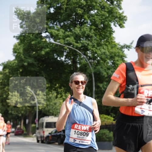 15.06.2025 - REWE Women's Run Jannik Wohlers http://msf.ph/oto/7956350 15.06.2025 08:51:48 Laufen 10809 meine-sportfotos.de