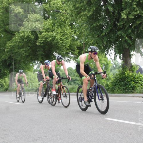 15.06.2025 - 7 Türme Triathlon Yannick Fuchs http://msf.ph/oto/7956357 15.06.2025 09:44:53 Radfahren  meine-sportfotos.de