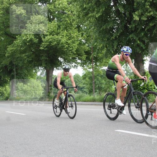 15.06.2025 - 7 Türme Triathlon Yannick Fuchs http://msf.ph/oto/7956363 15.06.2025 09:44:53 Radfahren  meine-sportfotos.de