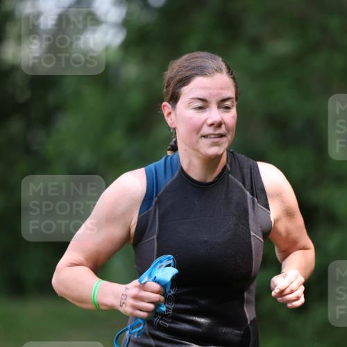 15.06.2025 - 7 Türme Triathlon Michael Strokosch http://msf.ph/oto/7956418 15.06.2025 12:36:25 Schwimmen 581 meine-sportfotos.de