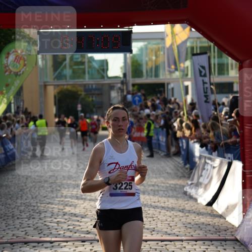 13.06.2025 - Holstenköstenlauf Felixshl http://msf.ph/oto/7956432 13.06.2025 19:47:08 Laufen 2881, 3225, 3955, 3981 meine-sportfotos.de