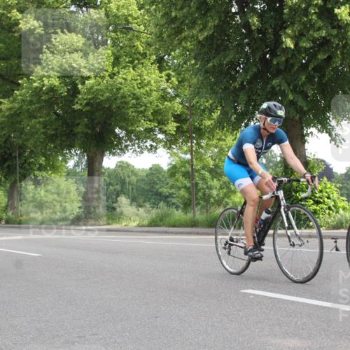 15.06.2025 - 7 Türme Triathlon Yannick Fuchs http://msf.ph/oto/7956435 15.06.2025 09:48:11 Radfahren  meine-sportfotos.de