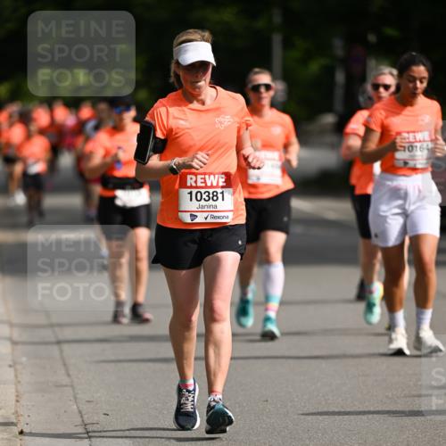 15.06.2025 - REWE Women's Run Dr. Thomas Lammeyer http://msf.ph/oto/7956439 15.06.2025 09:46:39 Laufen 10381, 0164 meine-sportfotos.de