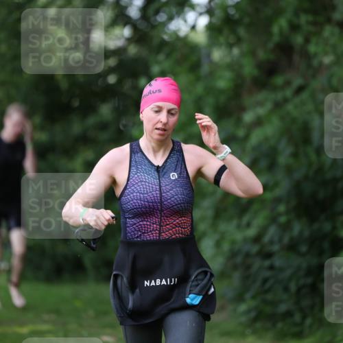 15.06.2025 - 7 Türme Triathlon Michael Strokosch http://msf.ph/oto/7956446 15.06.2025 12:36:46 Schwimmen 429, 514, 584, 645, 666 meine-sportfotos.de