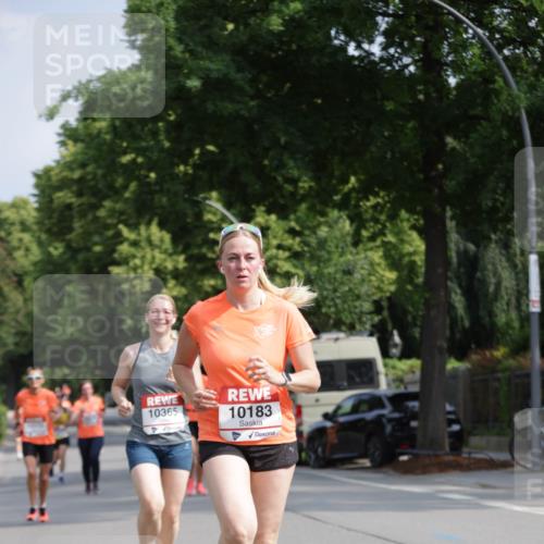 15.06.2025 - REWE Women's Run Jannik Wohlers http://msf.ph/oto/7956456 15.06.2025 08:51:51 Laufen 10365, 10183 meine-sportfotos.de