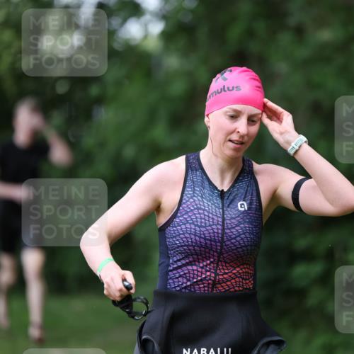 15.06.2025 - 7 Türme Triathlon Michael Strokosch http://msf.ph/oto/7956461 15.06.2025 12:36:47 Schwimmen 429, 514, 584, 645, 666 meine-sportfotos.de