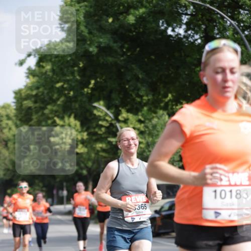 15.06.2025 - REWE Women's Run Jannik Wohlers http://msf.ph/oto/7956488 15.06.2025 08:51:52 Laufen 365, 10183 meine-sportfotos.de