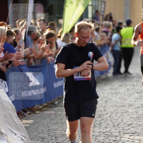 13.06.2025 - Holstenköstenlauf Felixshl http://msf.ph/oto/7956511 13.06.2025 19:47:16 Laufen 2002, 2229, 2692, 2881, 3886, 3955, 3981 meine-sportfotos.de