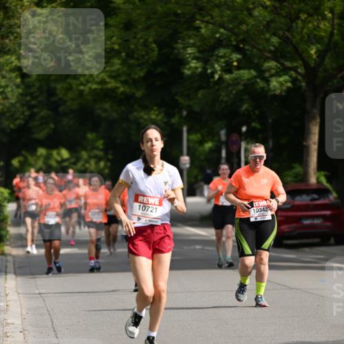 15.06.2025 - REWE Women's Run Dr. Thomas Lammeyer http://msf.ph/oto/7956516 15.06.2025 09:46:46 Laufen 10721, 10342 meine-sportfotos.de