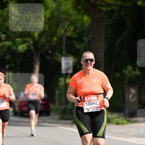 15.06.2025 - REWE Women's Run Dr. Thomas Lammeyer http://msf.ph/oto/7956581 15.06.2025 09:46:50 Laufen 10342 meine-sportfotos.de